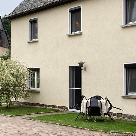 -Am Fuss Zum Zittauer Gebirge- Apartment Hainewalde Luaran gambar